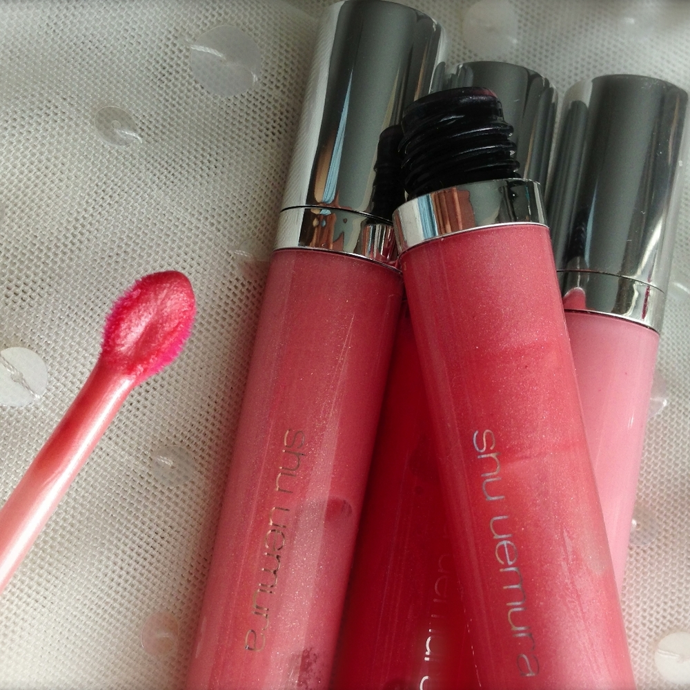 Shu uemura gloss unlimited